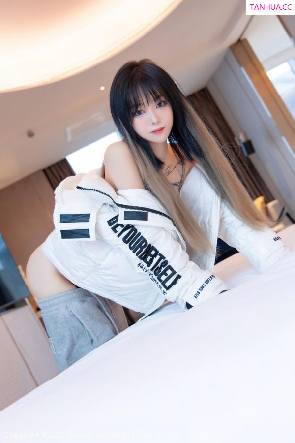 小奶瓶呜呜  [XiuRen]高清写真图 2022.01.17 No.4470 奶瓶第21张图片